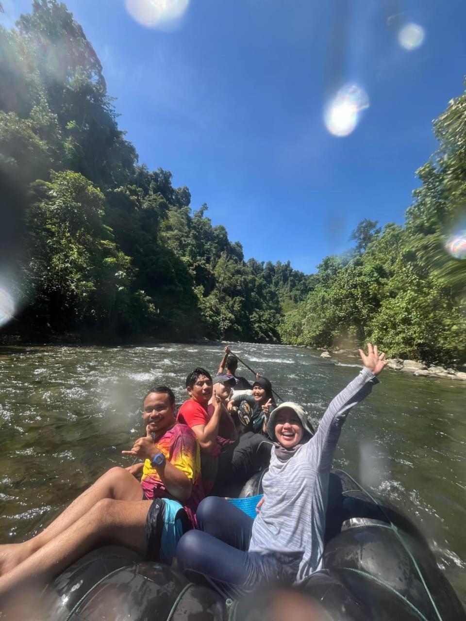 Pongo Guest House & Jungle Trekking بوكيت لاوانج المظهر الخارجي الصورة